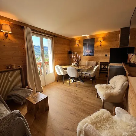 Apartmán Tres Bel Avec Parking Gratuit