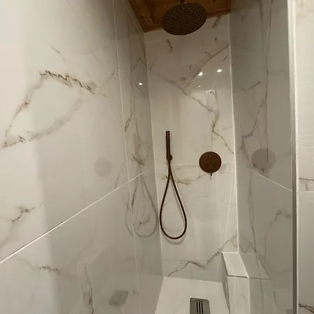 Apartmán Tres Bel Avec Parking Gratuit *